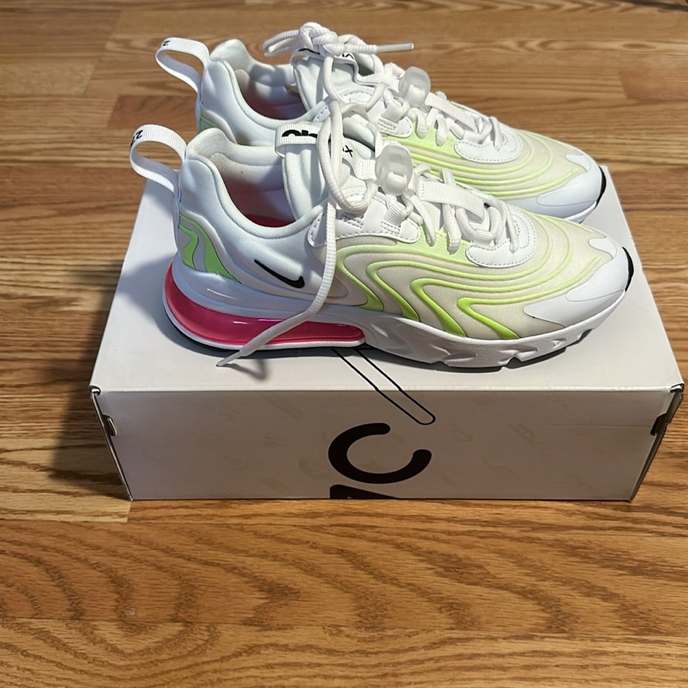 Nike Air Max 270 React ENG